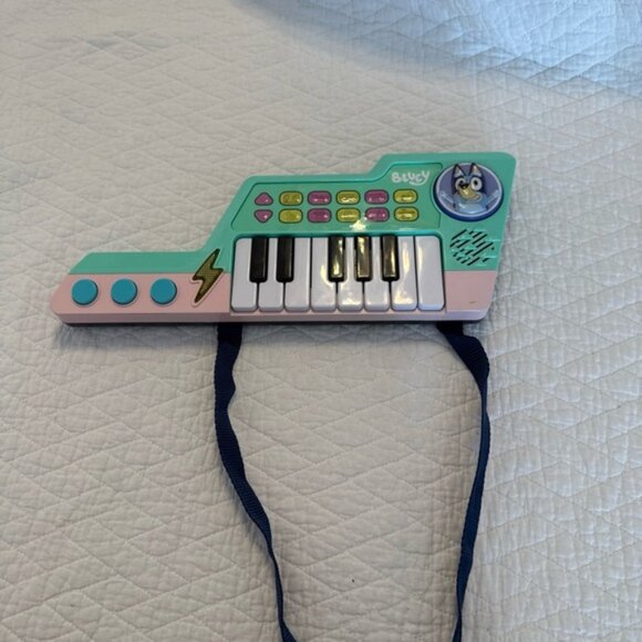 Colorful Musical Keyboard Guitar for Kids - Picture 3 of 10